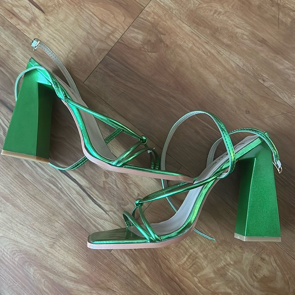 Lulus Siarla Green Strap Heels